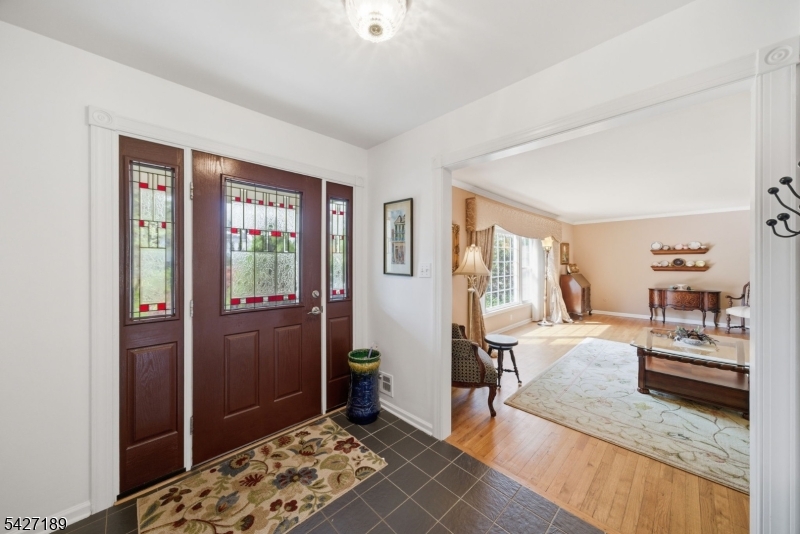 Colonial Oaks - Residential