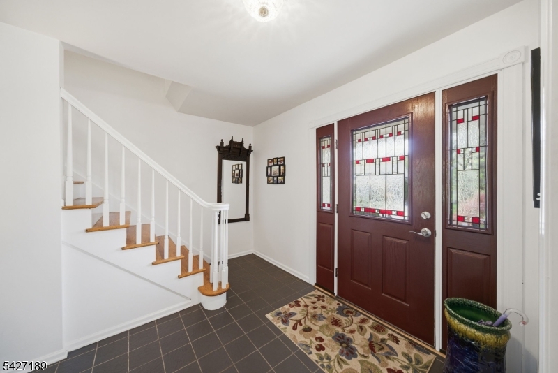 Colonial Oaks - Residential