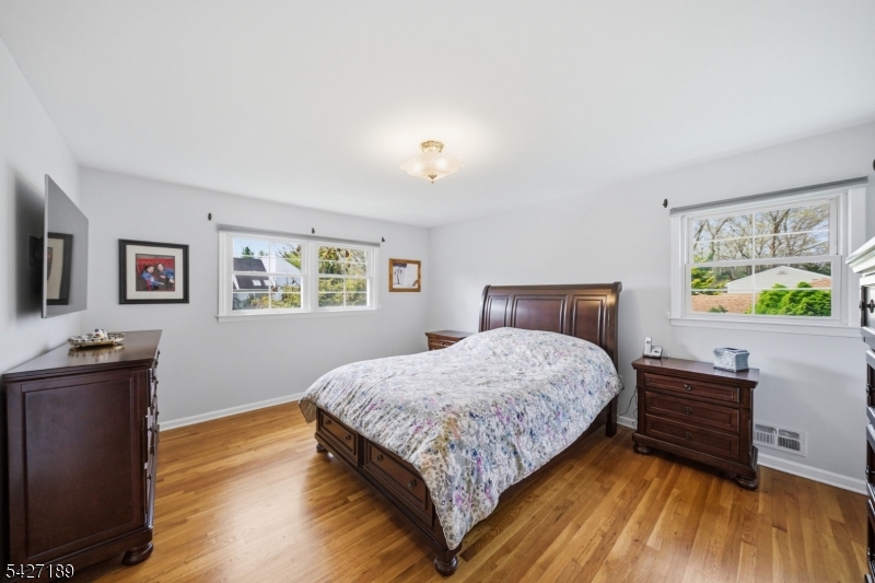 Colonial Oaks - Residential