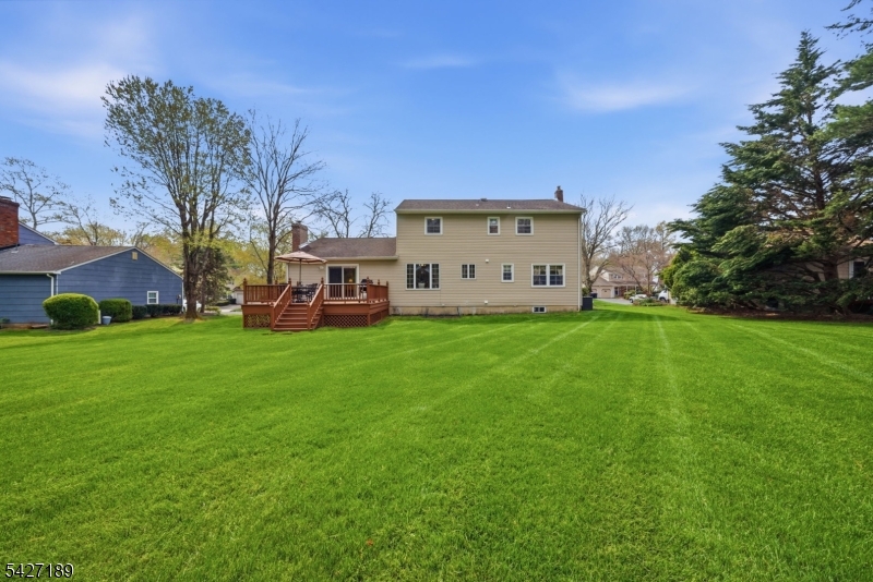 Colonial Oaks - Residential