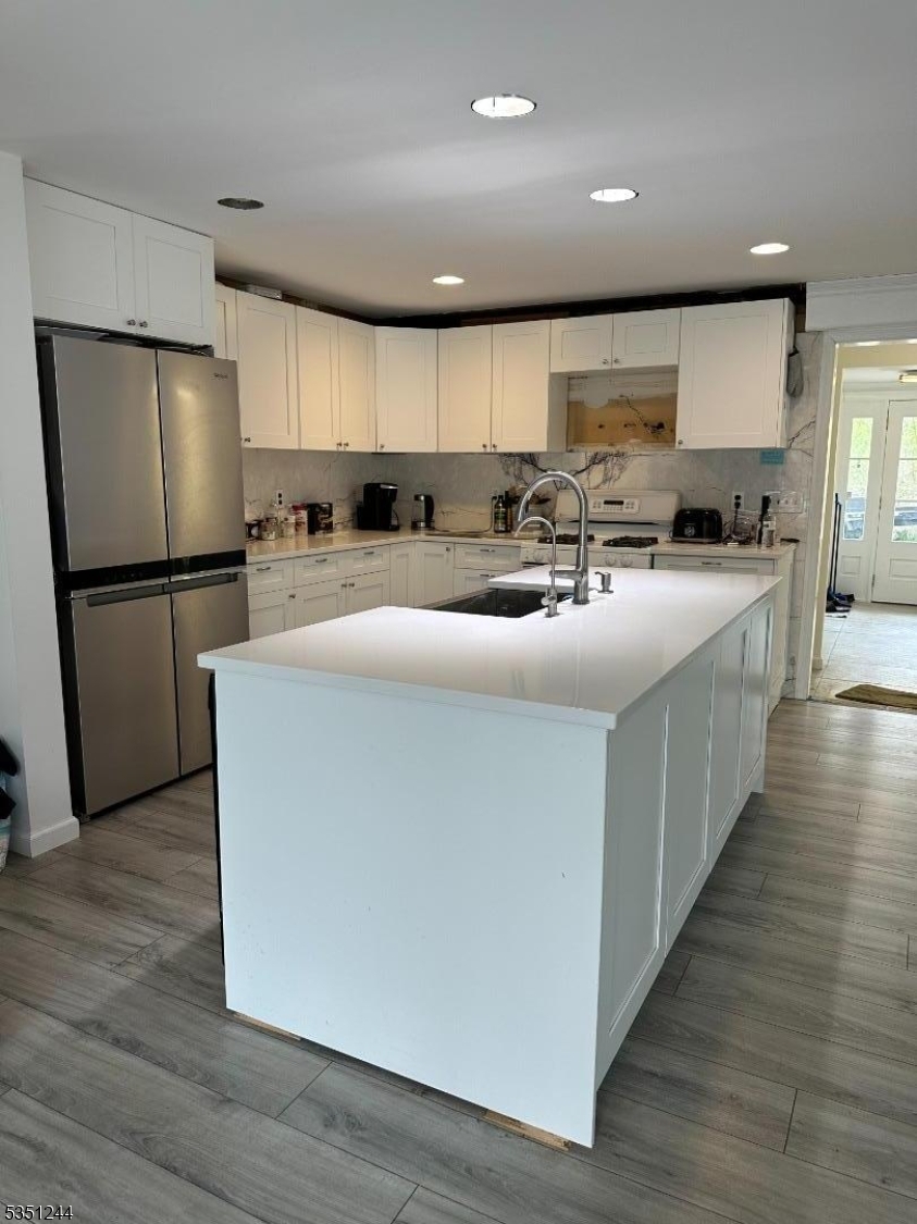 Far Hills - Residential