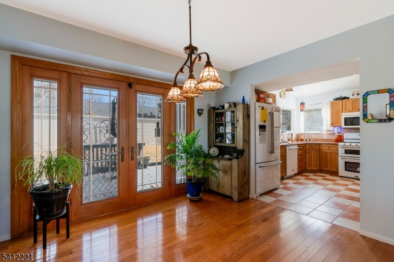 Chestnut Hill - Residential