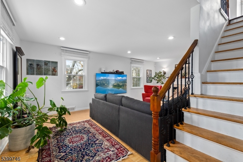 Residential - Residential Lease