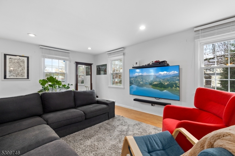 Residential - Residential Lease