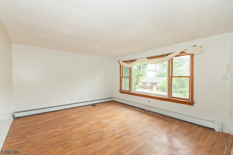 Lake Neepaulin - Residential