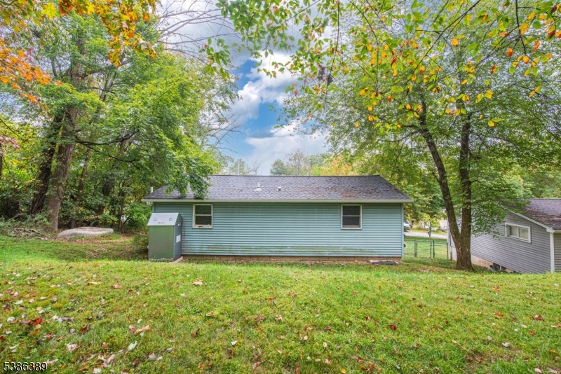 Lake Neepaulin - Residential