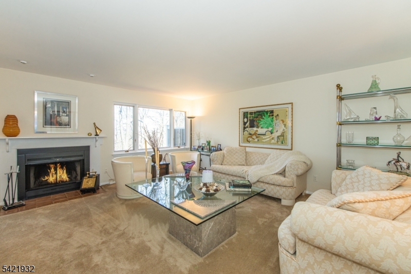 Lindsley Heights - Residential