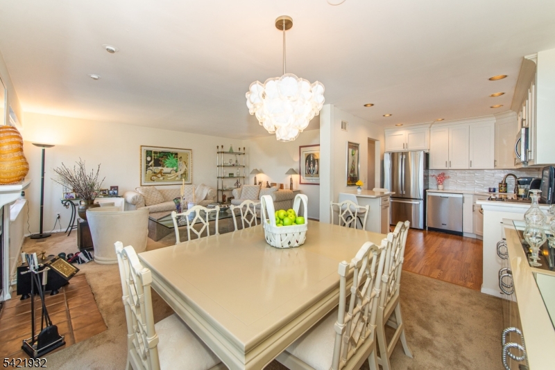 Lindsley Heights - Residential