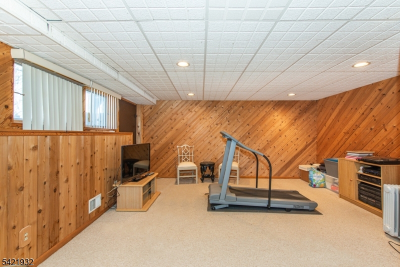 Lindsley Heights - Residential