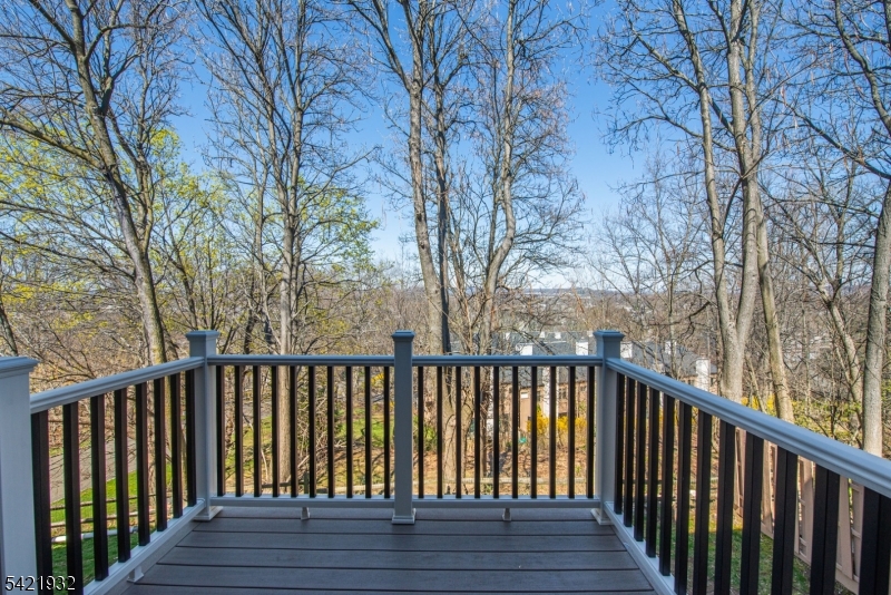 Lindsley Heights - Residential