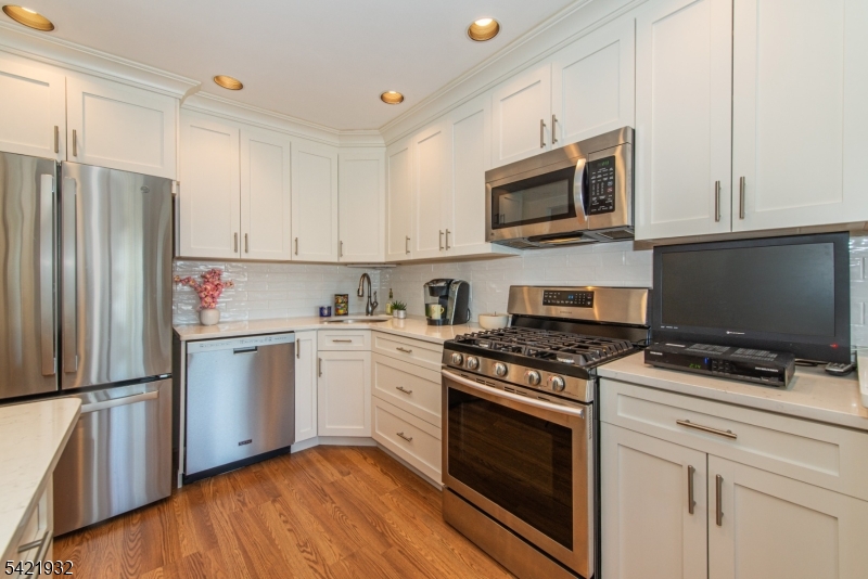 Lindsley Heights - Residential