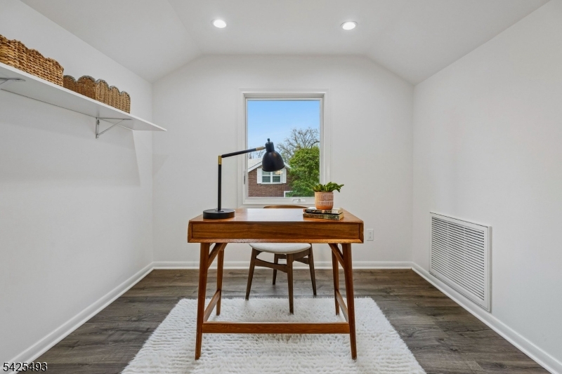 Newstead - Residential