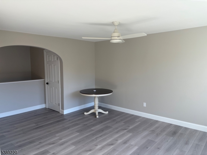 South Plainfield Boro, New Jersey 07080, United States, 1 Bedroom Bedrooms, ,1 BathroomBathrooms,Residential,Active,227735