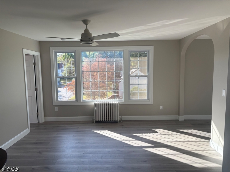 South Plainfield Boro, New Jersey 07080, United States, 1 Bedroom Bedrooms, ,1 BathroomBathrooms,Residential,Active,227735