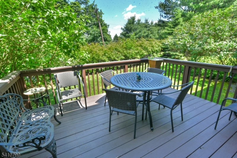 Summit Pointe - Residential