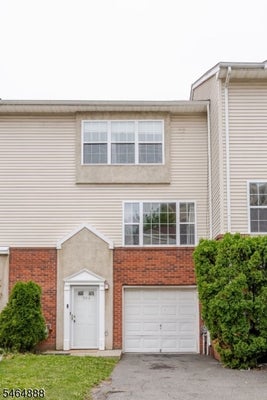 194A N GROVE ST, EAST ORANGE, NJ 07017 - Image e89a511b406ad5af6afbf9005fd2c93a/921927585