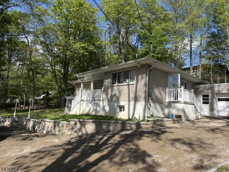 Tabor Rd - Residential