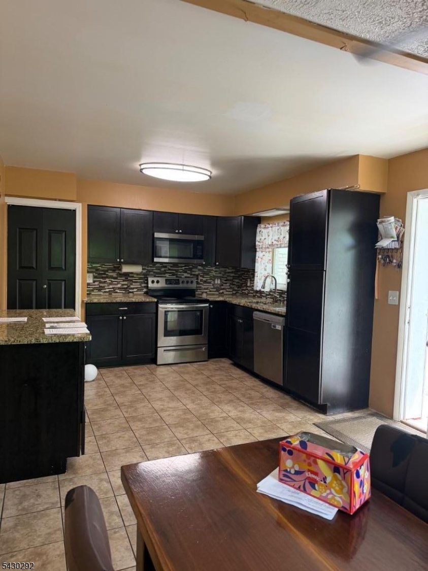 Tabor Rd - Residential