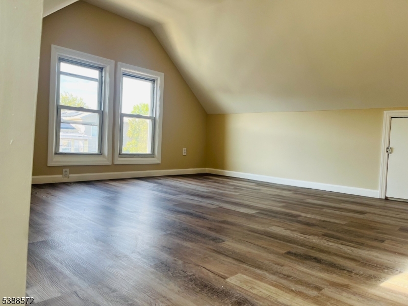 Frog Hollow - Residential Income