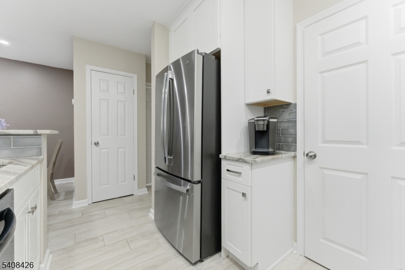 Crescent Court - Residential