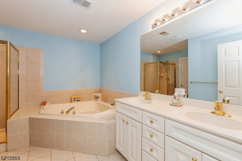 THE FORGES - Residential