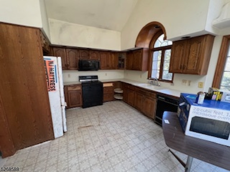 Cedar Lake - Residential