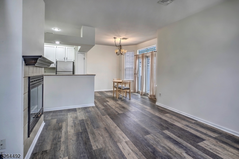 The Hills - Wood Duck Pond - Residential Lease