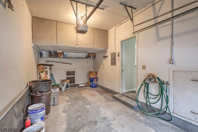 The Hills - Wood Duck Pond - Residential Lease