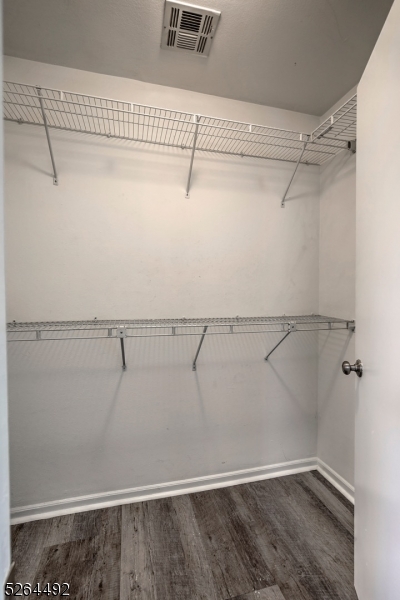 The Hills - Wood Duck Pond - Residential Lease