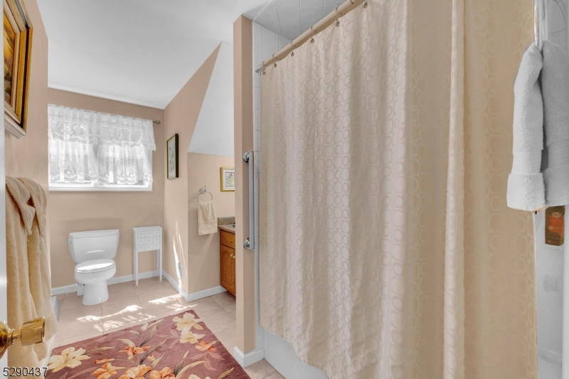 Lake Owassa - Residential