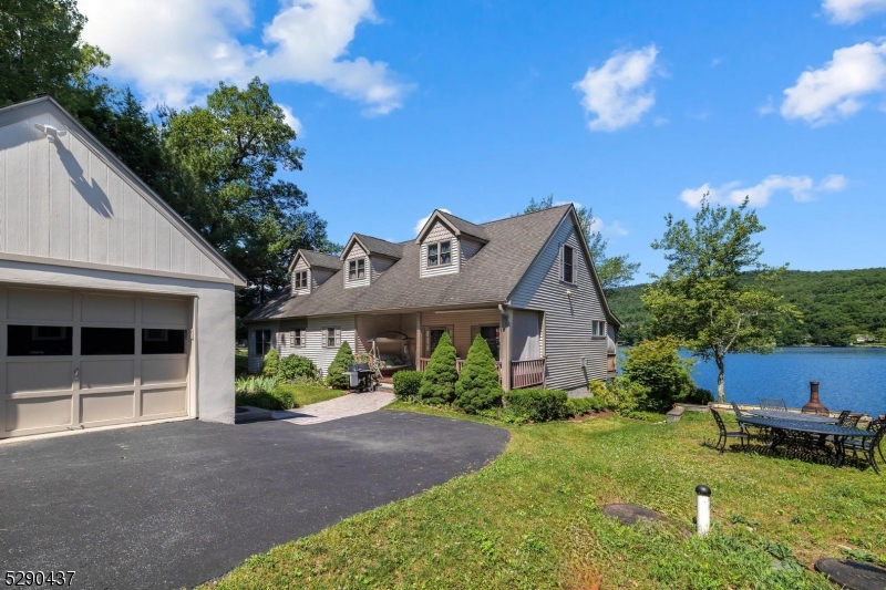 Lake Owassa - Residential