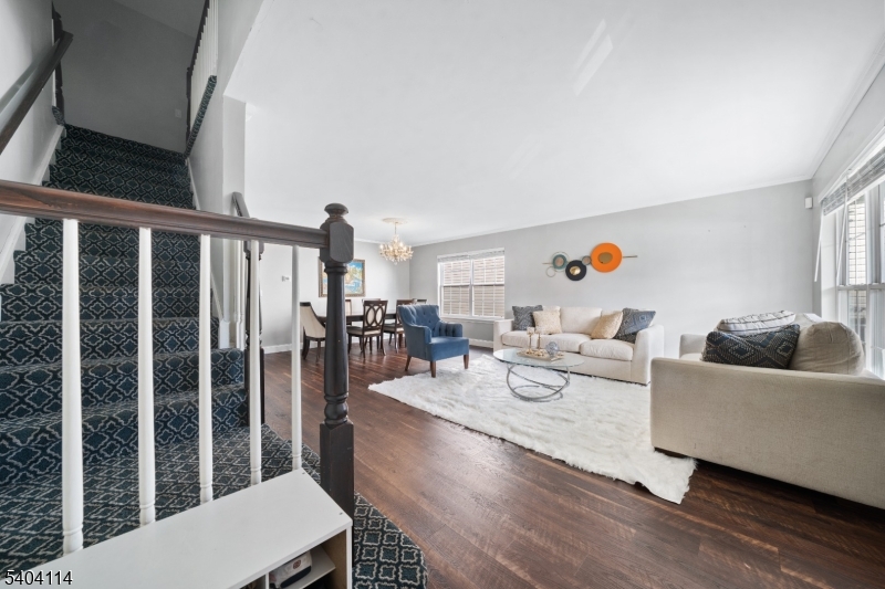 Renaissance - Residential