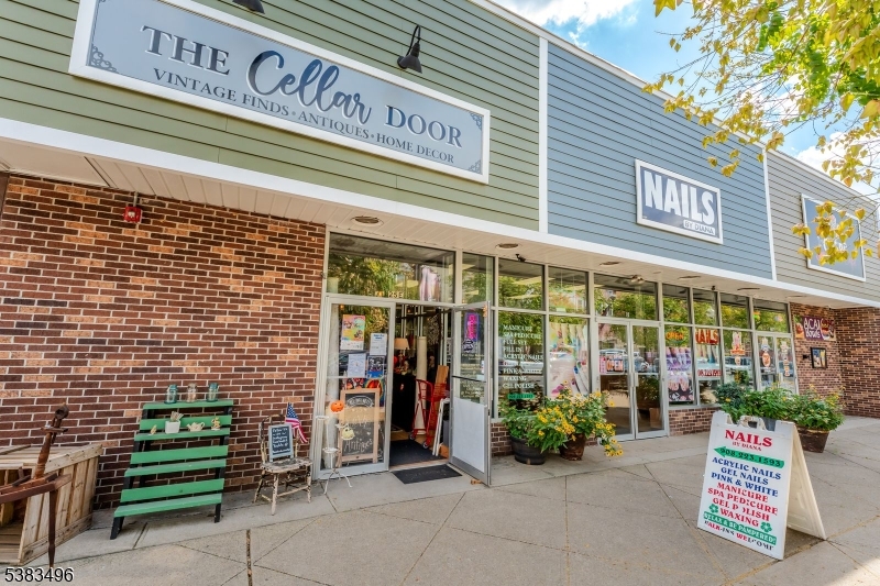Photo 1 of 13 — 25 E Washington Ave, Washington Boro, NJ 07882