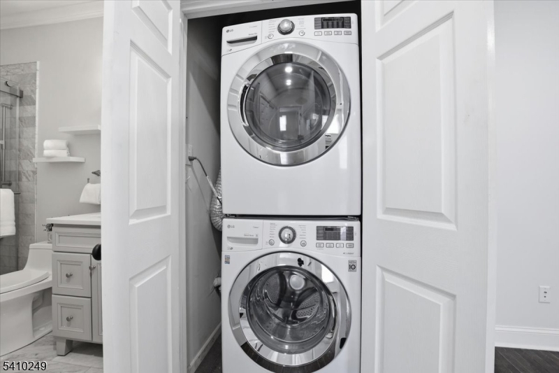 Chatham Glen - Residential