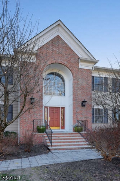 Oakwood Rd - Residential