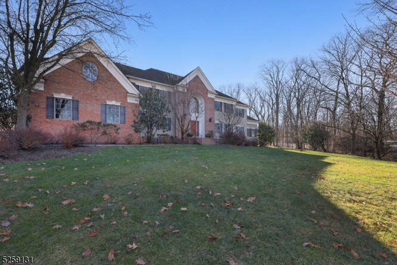 Oakwood Rd - Residential