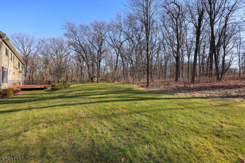 Oakwood Rd - Residential