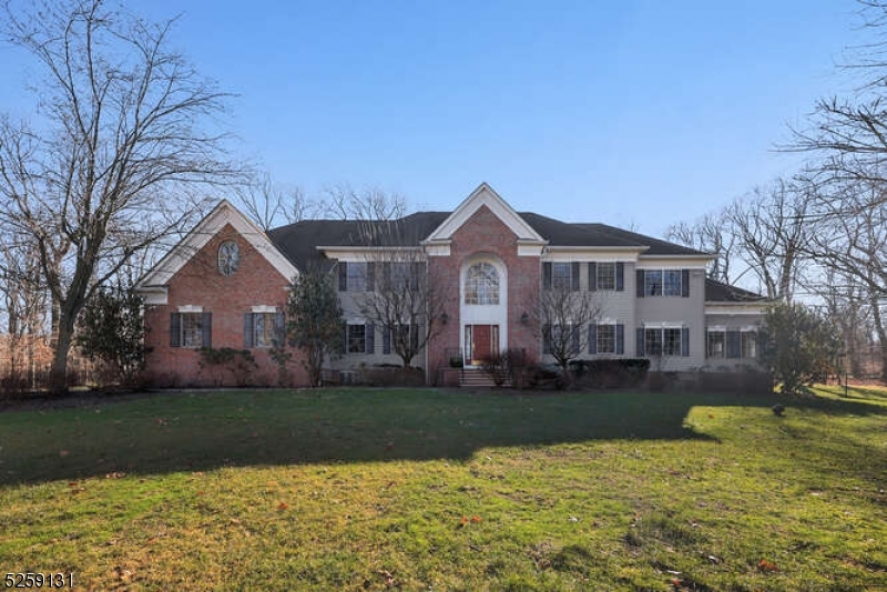 Oakwood Rd - Residential