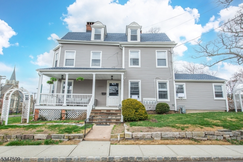 Downtown - Residential Lease