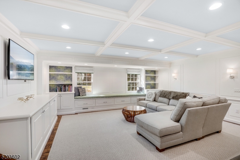 Hill Section - Residential