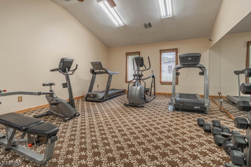 Hampton Commons - Residential