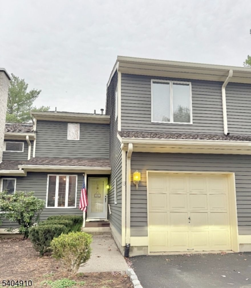 Beautiful and cozy unit in the Beaver Brook community, features 2 bedrooms, 2 and a 1/2 baths with jacuzzi, l granite counter tops, large rooms, laundry on the second floor, and a finished basement sliding doors to the deck ...MUST SEE