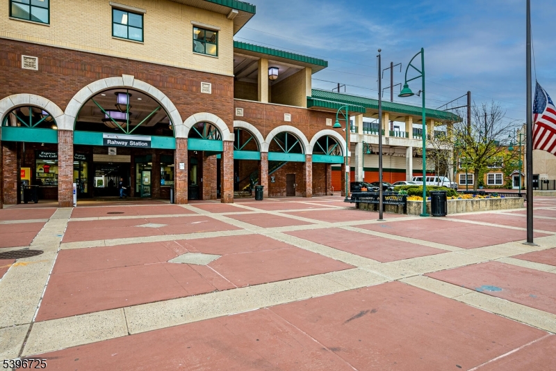 Skyview at Carriage City Pl - Residential Lease