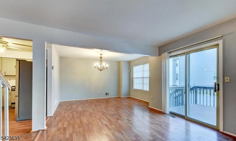 Renaissance Walk - Residential