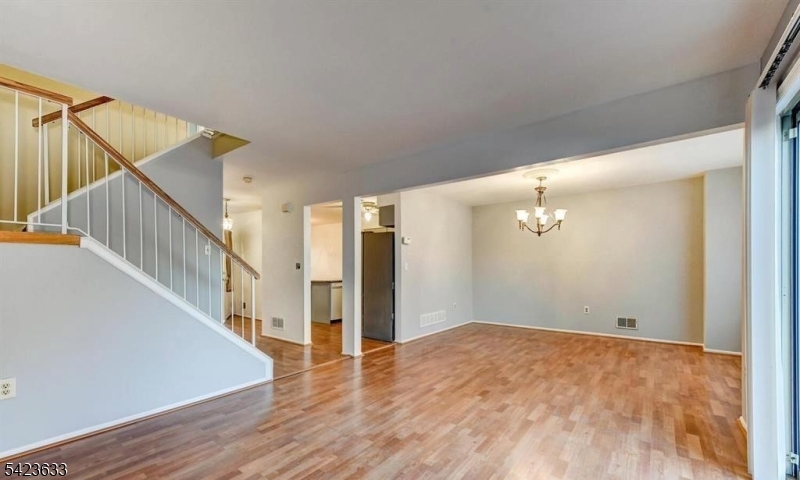 Renaissance Walk - Residential