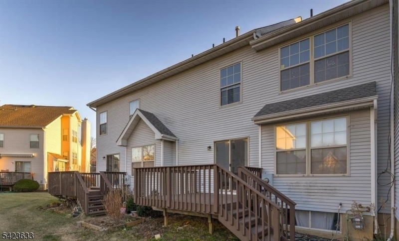 Renaissance Walk - Residential