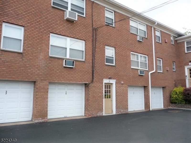 VALLEY TERRACE - Residential Lease