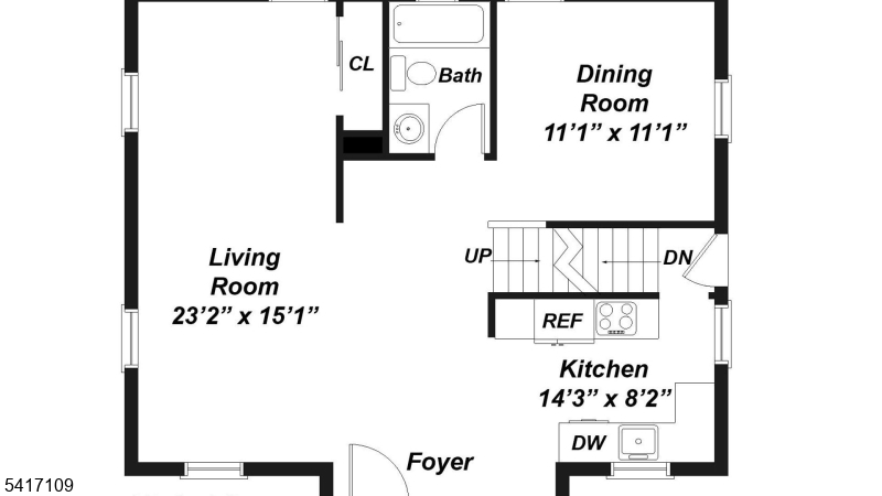 Main image without alt text