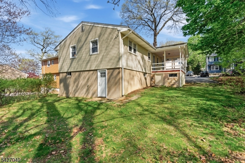 White Meadow Lake - Residential