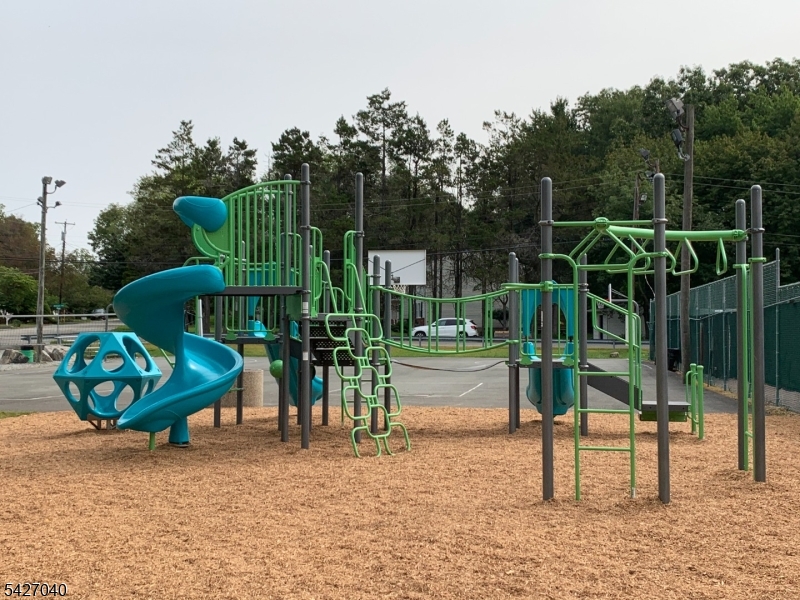 White Meadow Lake - Residential